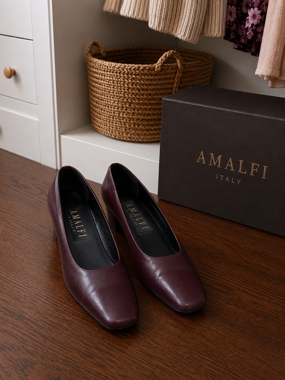 AMALFI Burgundy Leather Mid-Heel Pumps